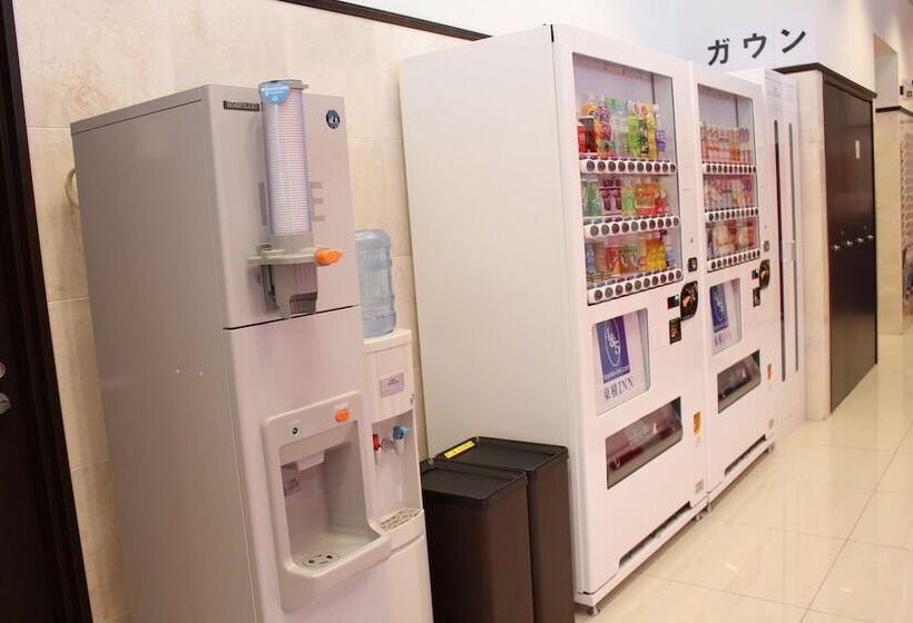 Otel Toyoko Inn Tokyo-eki Yaesu Kita-guchi