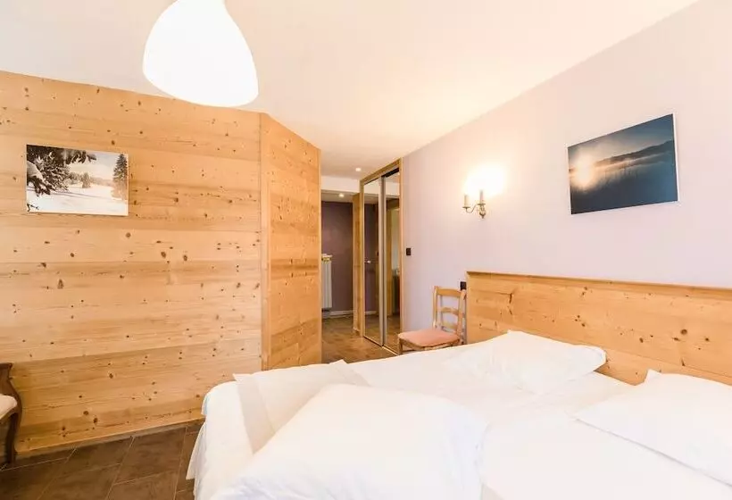 Hotelli Auberge Du Coude