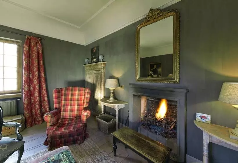 ホテル Kasteelhoeve De Kerckhem