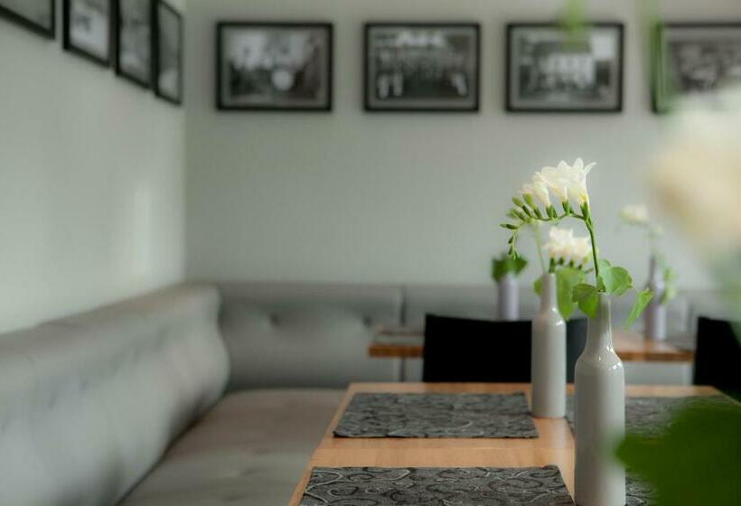 Отель Le Temple