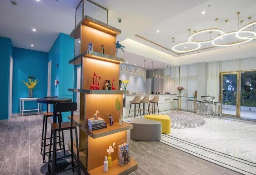 Magnotel Taizhou Jiaojiang Yunxi Road Yanyu Park