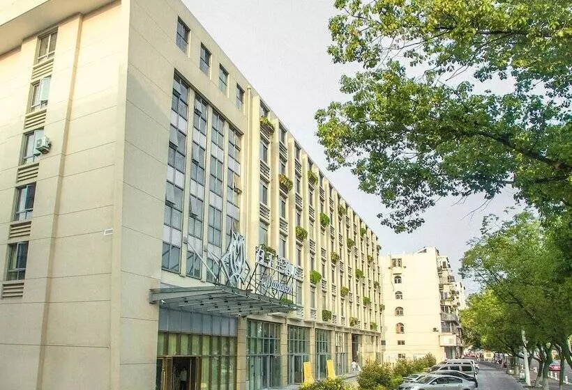 Magnotel Taizhou Jiaojiang Yunxi Road Yanyu Park