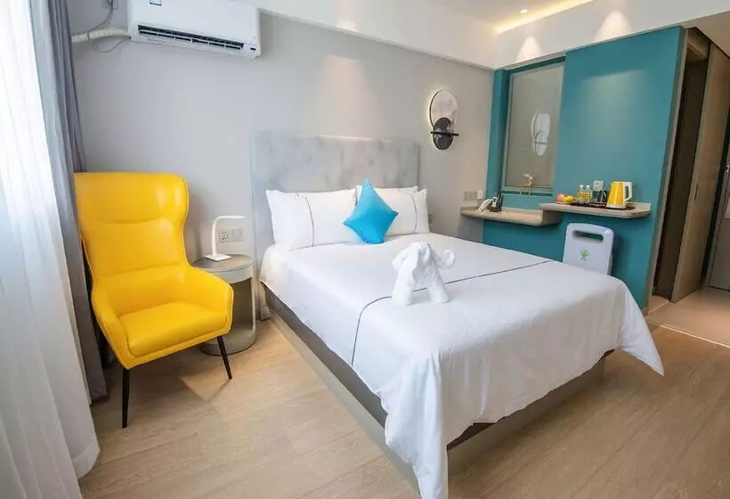 Magnotel Taizhou Jiaojiang Yunxi Road Yanyu Park