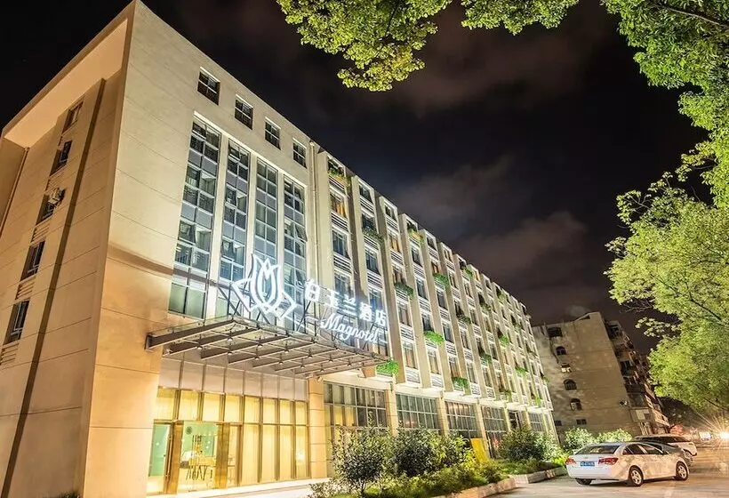 Magnotel Taizhou Jiaojiang Yunxi Road Yanyu Park