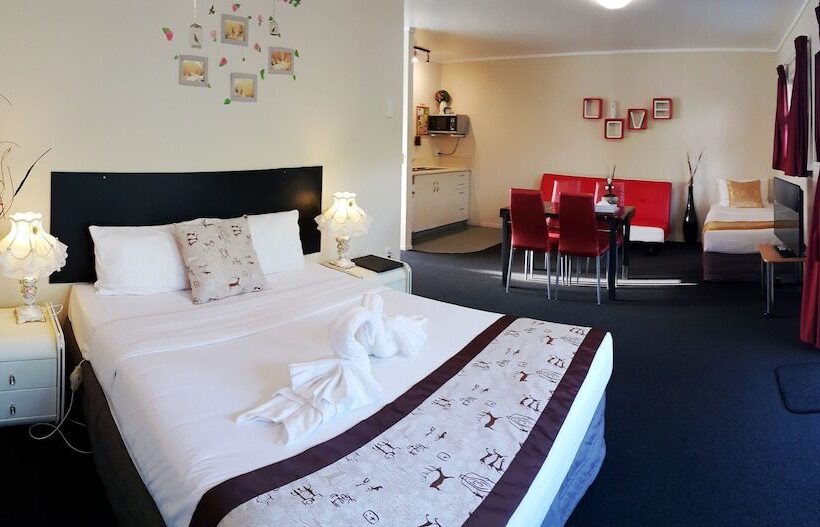 Ann’s Volcanic Motel