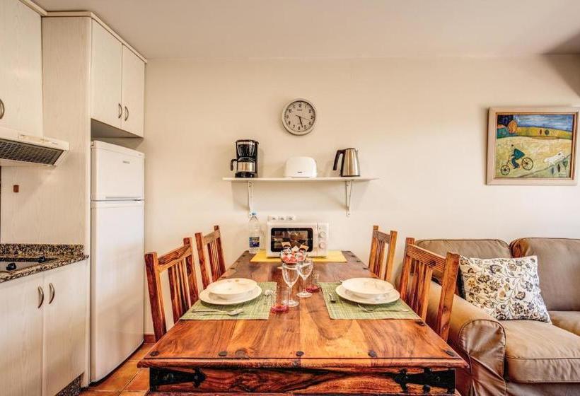 Granada I Apartments