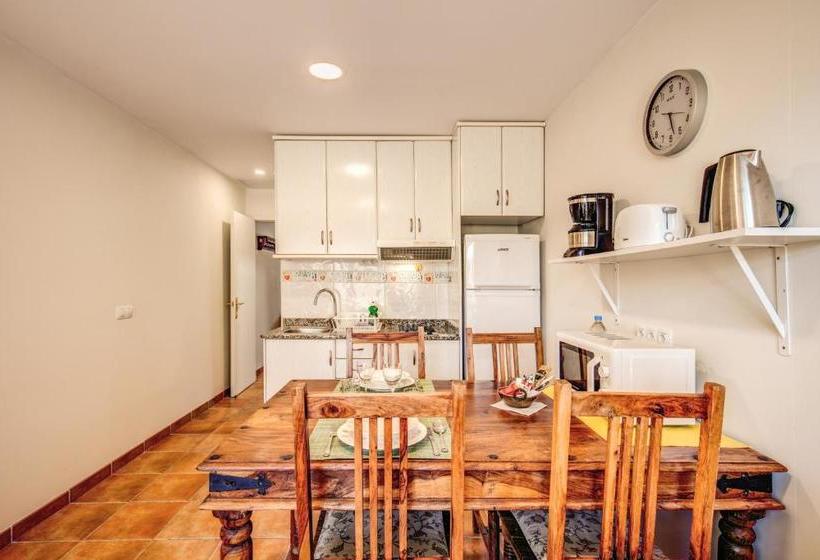 Granada I Apartments