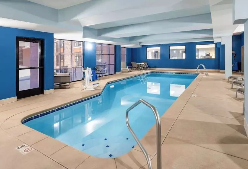 Hampton Inn & Suites Salida