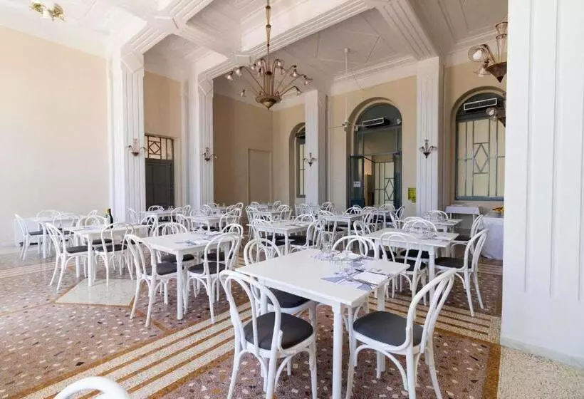 בית מלון כפרי Albergo Palazzo