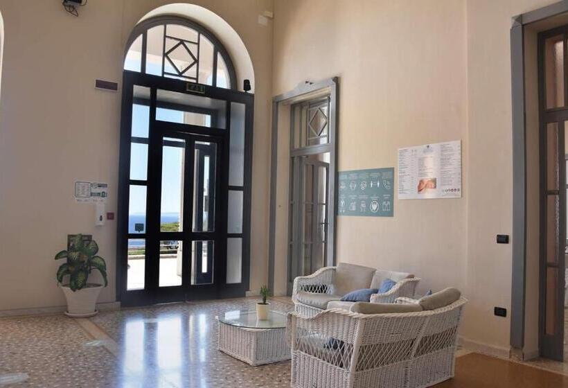 호텔 Albergo Palazzo