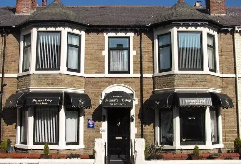 호텔 Branston Lodge