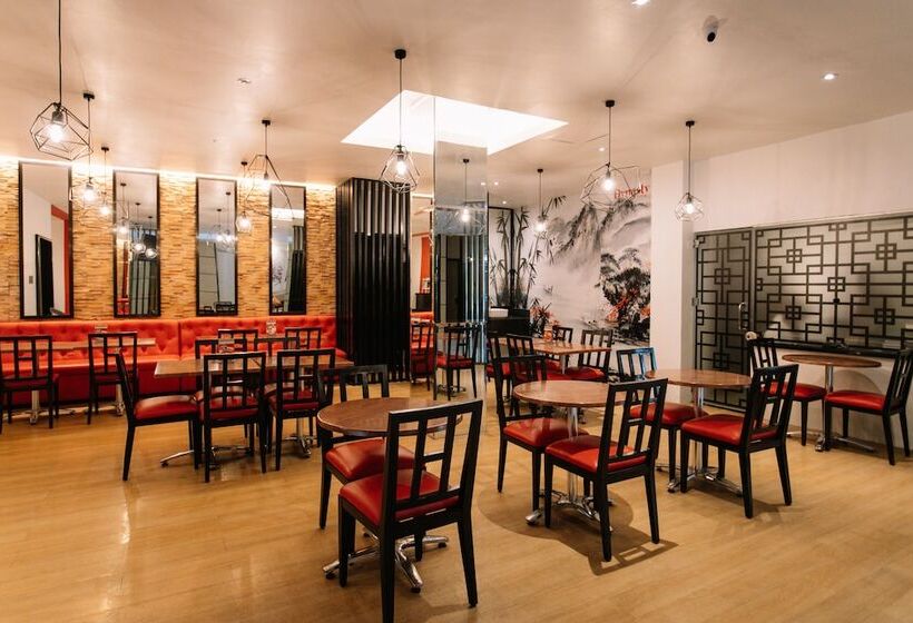 Hotel Dynasty Tourist Inn