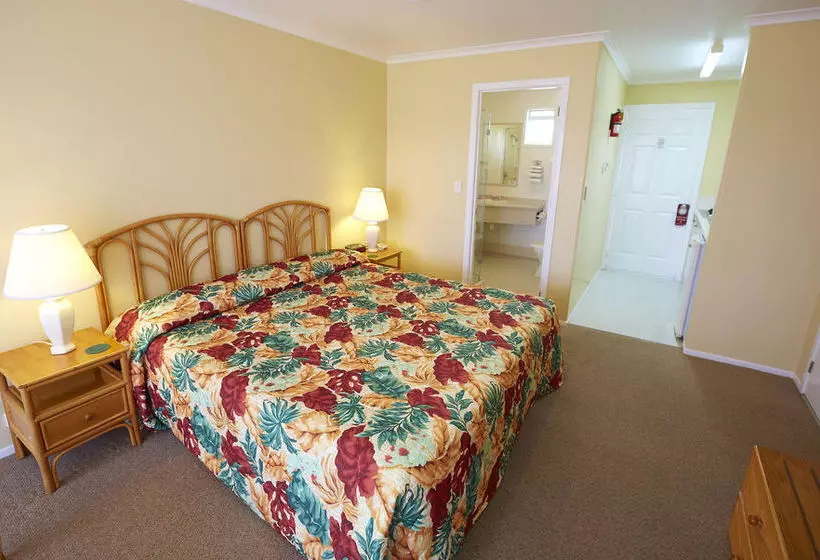 هتل Fantasy Island Resort