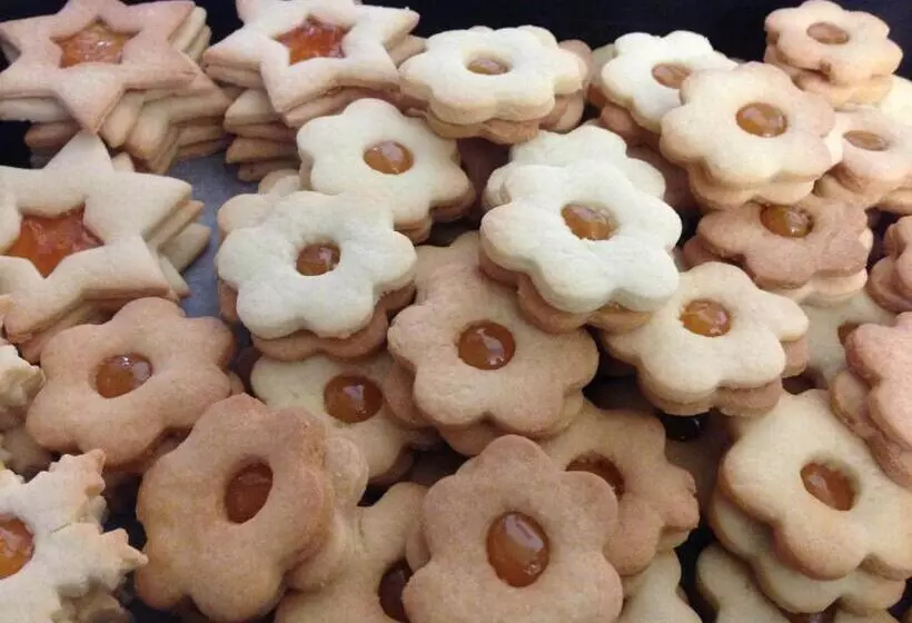 ホテル Garni Enrosadira