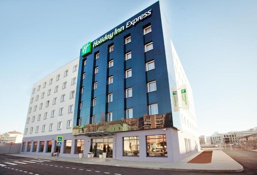 هتل Holiday Inn Express Voronezh Kirova, An Ihg