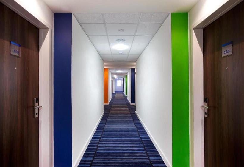 هتل Holiday Inn Express Voronezh Kirova, An Ihg