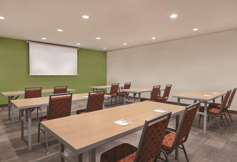 ホテル Home2 Suites By Hilton College Station