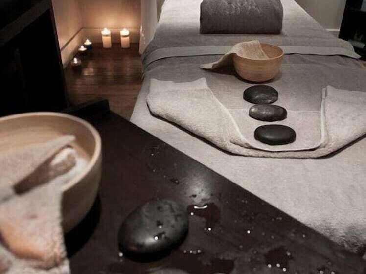 ホテル Les Suites De La Potiniere