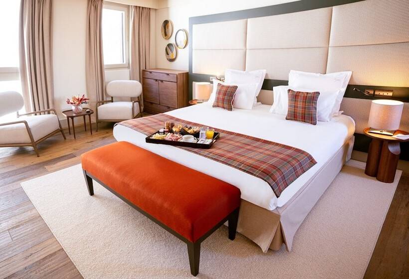 ホテル Les Suites De La Potiniere