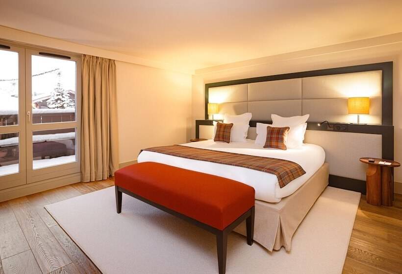 ホテル Les Suites De La Potiniere