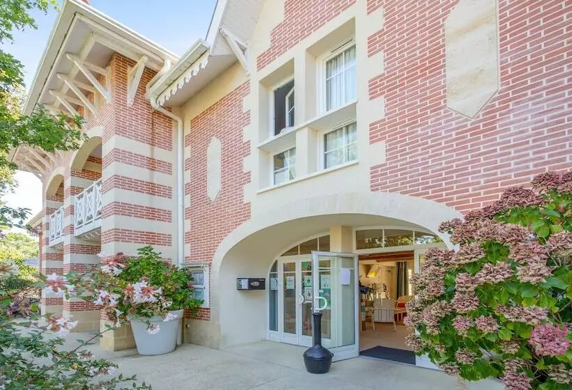 Отель Résidence Pierre & Vacances Les Dunes Du Médoc