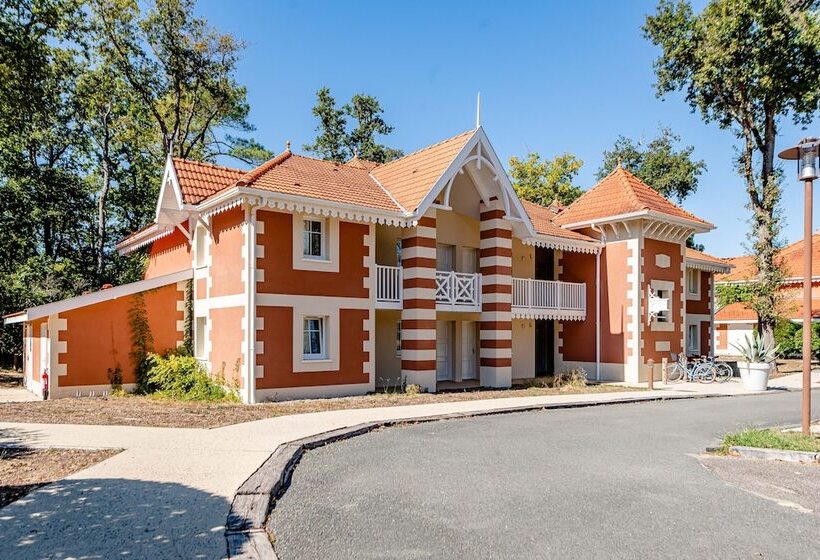 Отель Résidence Pierre & Vacances Les Dunes Du Médoc