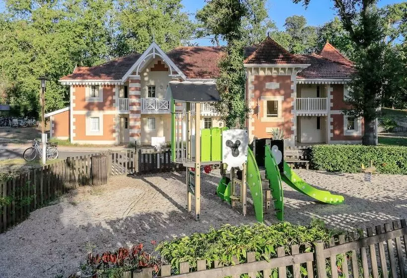 Отель Résidence Pierre & Vacances Les Dunes Du Médoc