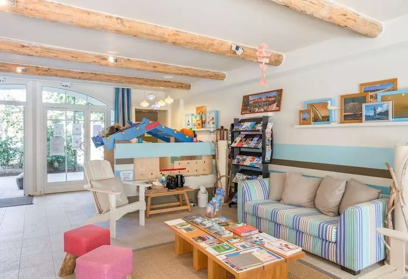 Отель Résidence Pierre & Vacances Les Dunes Du Médoc