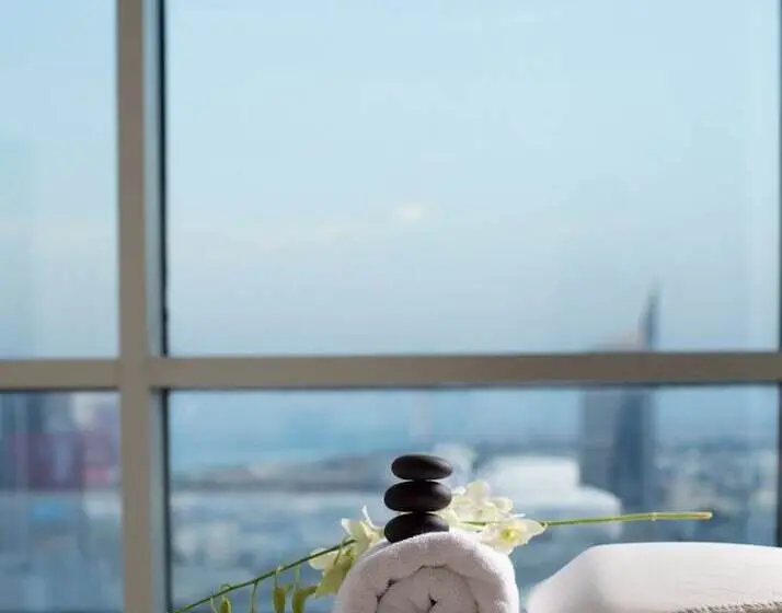 هتل Pullman Dubai Jumeirah Lakes Towers