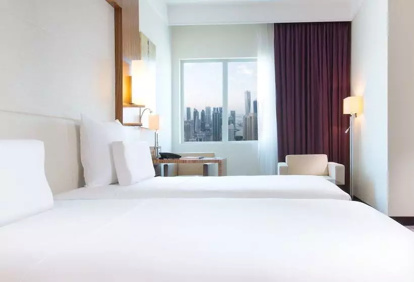 酒店 Pullman Dubai Jumeirah Lakes Towers