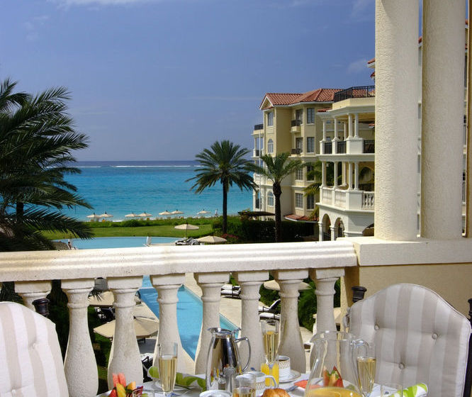 هتل The Somerset On Grace Bay