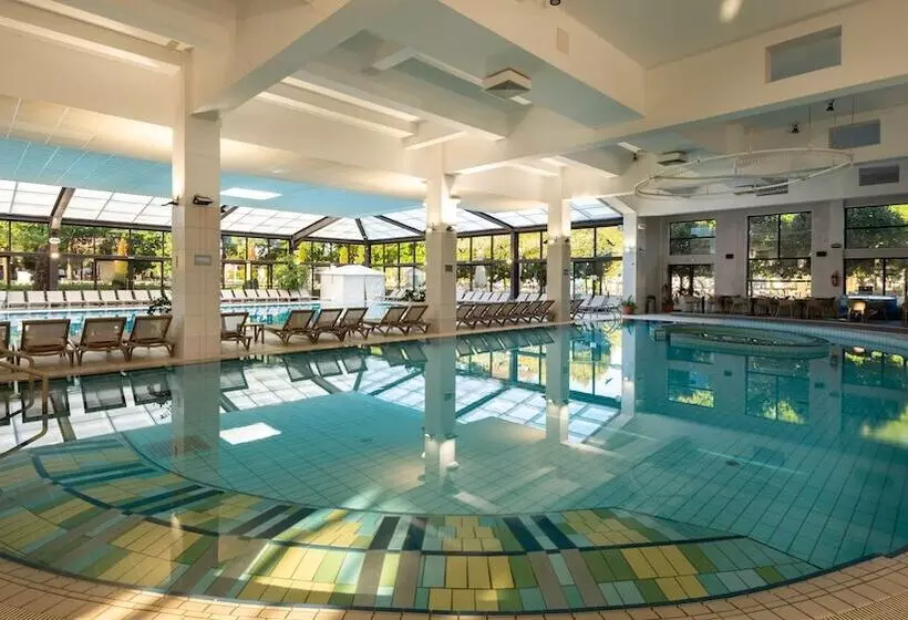 هتل Terme Jezercica