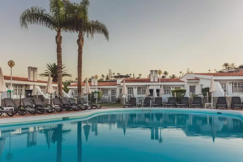 Vista Verde - Adults Only