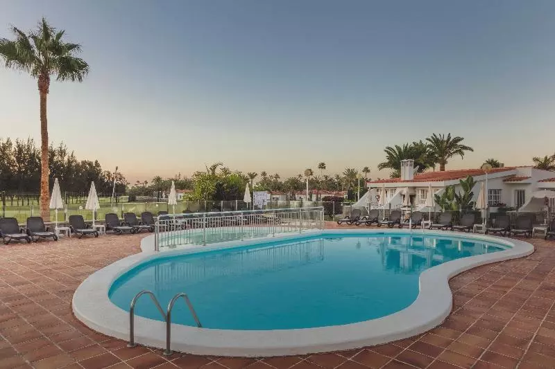 Vista Verde - Adults Only