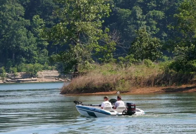 Hotelli Barren River Lake State Resort Park