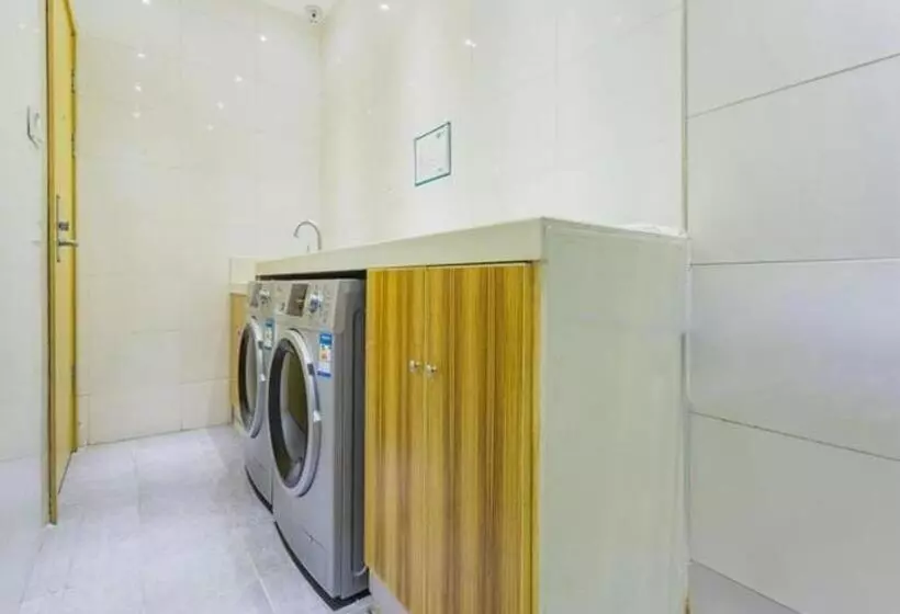 Hotelli City Comfort Inn Guangzhou Tianhetang Xiajunjing Garden