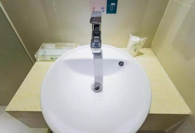 Hotelli City Comfort Inn Guangzhou Tianhetang Xiajunjing Garden