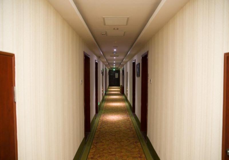 호텔 Greentree Inn Shandong Jining Chongzhou Train Statiom Beishuncheng Street