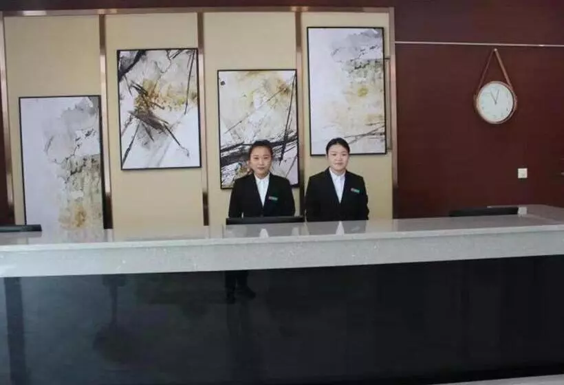 Hotelli Jinjiang Inn Fashion Zhenjiang Dagang Pingchang Road