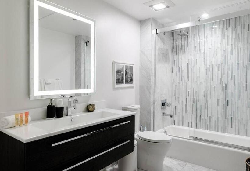 Abode Los Angeles Downtown South Park