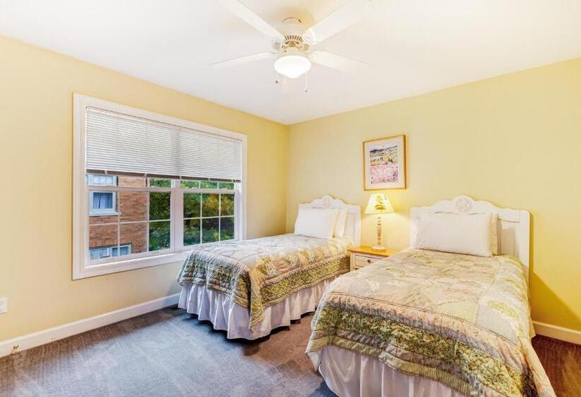 فندق Beacon Court D