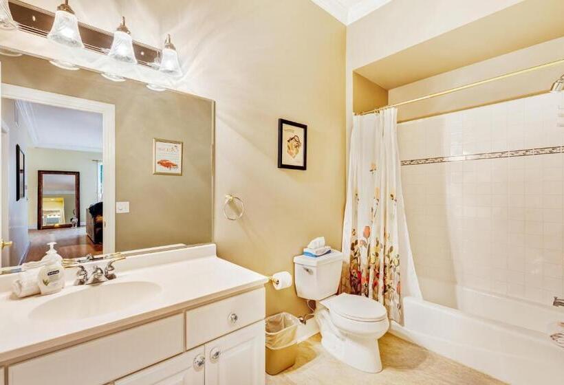 فندق Beacon Court D