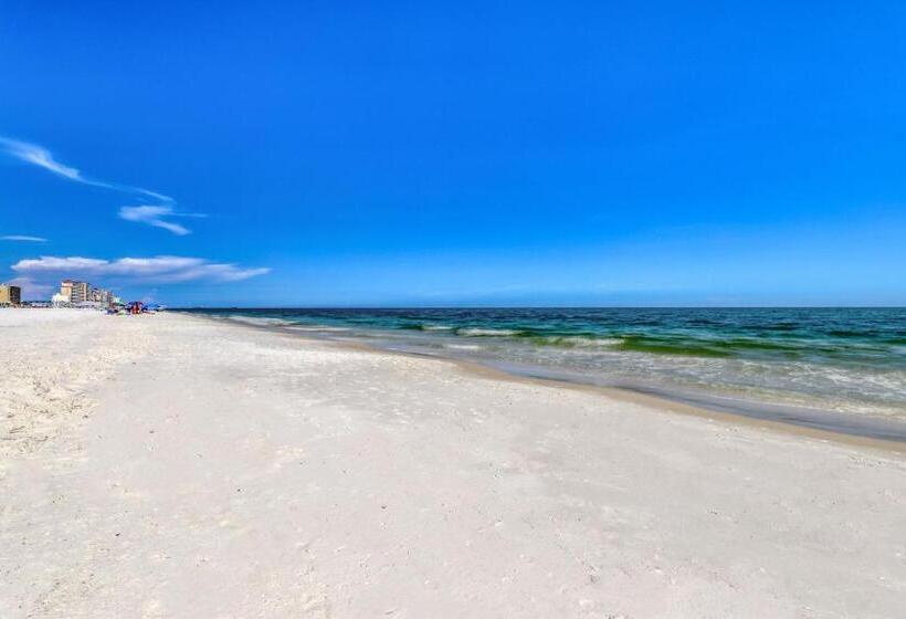 هتل Tropic Isl 501