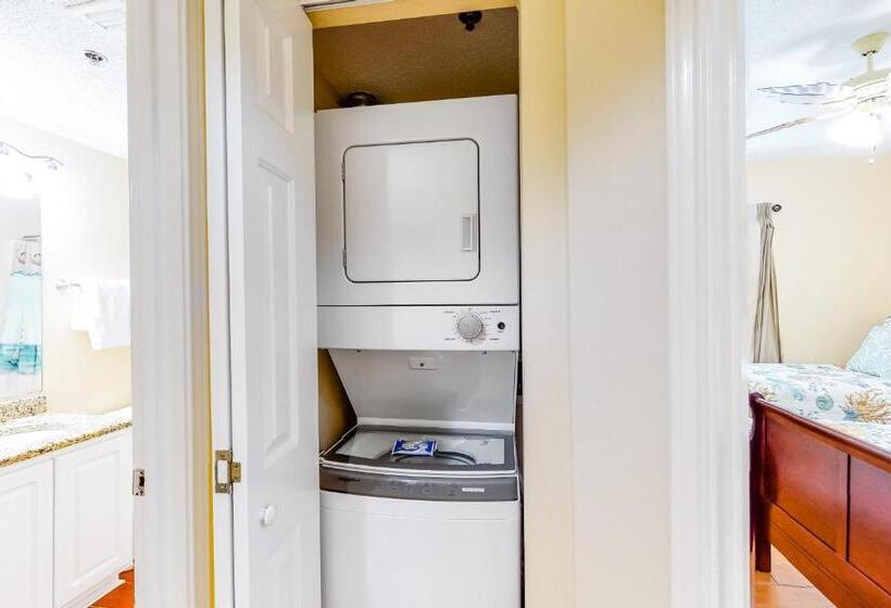 هتل Tropic Isl 501