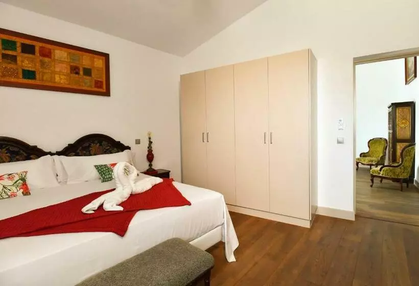 Hotelli Aires de l'Emporda