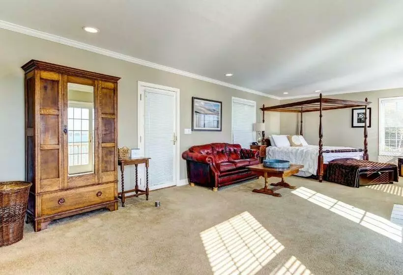 Hotelli Bayside Cottage