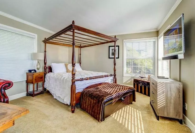 Hotelli Bayside Cottage