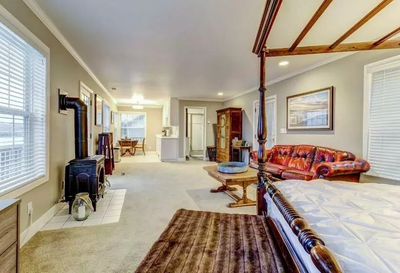 Hotelli Bayside Cottage