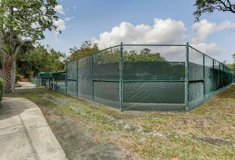 Hotelli 2533 Tennis Villas Efficiency