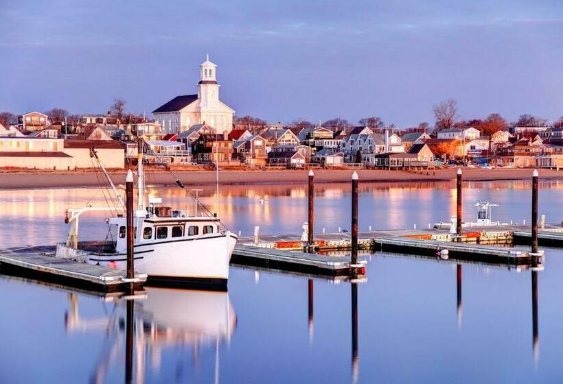 فندق Long Point Getaway